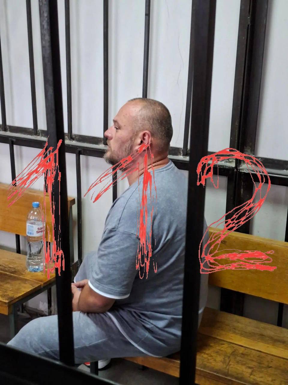 Подозреваемого в деле о смерти ученого Никиты Зезина поместили в СИЗО почти на два месяца. Подозреваемого в деле о смерти ученого Никиты Зезина поместили в СИЗО почти на два месяца.