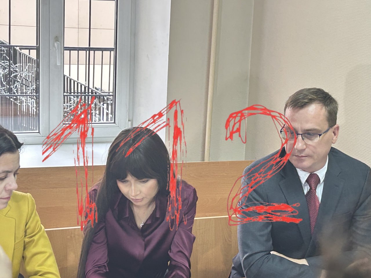 Суд приговорил блогера Лерчек к 5 годам лишения свободы условно. Суд приговорил блогера Лерчек к 5 годам лишения свободы условно.