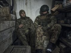 Боевики ВСУ в гражданском ездят на велосипедах за едой и бензином Украинские боевики - РИА Новости, 1920, 21.07.2026