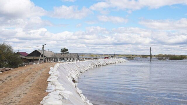 Тюменские водоочистные сооружения перешли на усиленный режим водоподготовки Последствия паводка в Тюменской области - РИА Новости, 1920, 16.07.2026