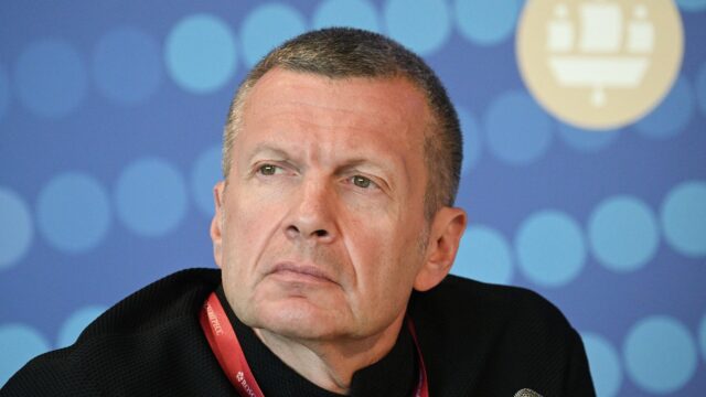 Соловьев и его команда попали в эпицентр атаки БПЛА ВСУ на трассе «Новороссия» Владимир Соловьев - РИА Новости, 1920, 18.07.2026