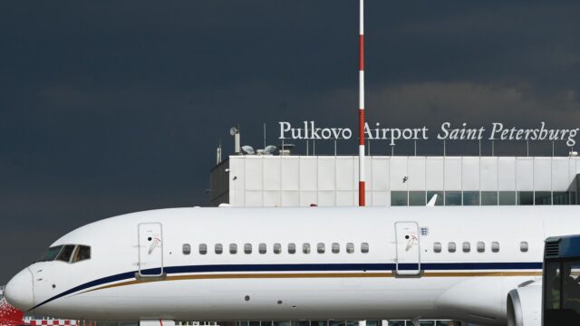 В Пулково ввели временные ограничения на прием и выпуск самолетов Аэропорт Пулково - РИА Новости, 1920, 06.07.2026