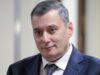 Хинштейн: Ковальчук продолжает выполнять свою работу, находясь в палате Губернатор Курской области Александр Хинштейн - РИА Новости, 1920, 06.07.2026