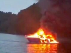 Во Владивостоке загорелся катер, людей доставили на берег Катер загорелся возле острова Русский во Владивостоке - РИА Новости, 1920, 02.07.2026