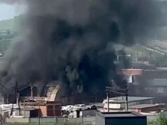 В Красноярске пожар на складе с макулатурой локализовали на 900 квадратах Пожар на складе с макулатурой в Красноярске - РИА Новости, 1920, 10.07.2026