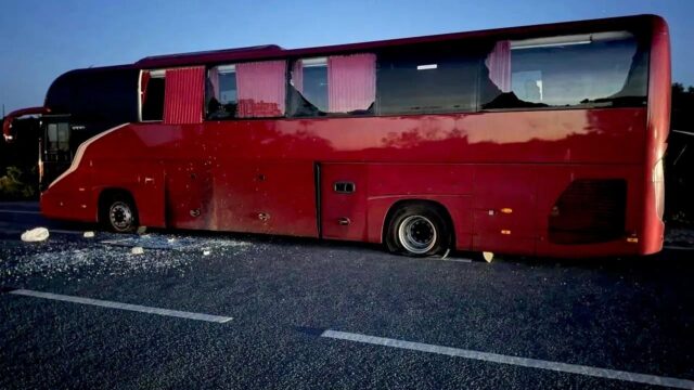 Пасечник: украинский дрон атаковал следовавший в Москву автобус в ЛНР Последствия атаки ВСУ на рейсовый автобус Стаханов — Москва - РИА Новости, 1920, 12.07.2026
