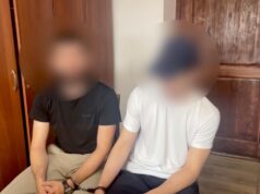 Полицейские задержали двух краснодарцев, снявших видео со шпагатом между машинами на фоне собора - РИА Новости, 1920, 14.07.2026