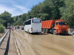 Движение по трассе Ялта - Севастополь, прерванное из-за схода селя, полностью восстановлено - РИА Новости, 1920, 23.07.2026