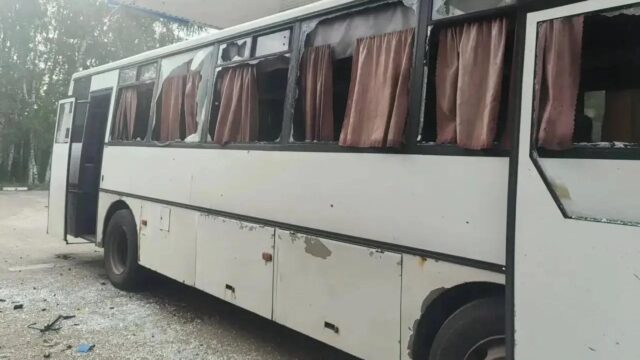 Последствия атаки дрона ВСУ на автобус в Шебекино Белгородской области - РИА Новости, 1920, 28.07.2026