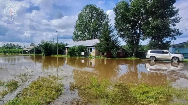 Паводок затопил жилую зону села Ивановка в Приамурье Паводок затопил жилую зону села Ивановка в Приамурье - РИА Новости, 1920, 29.07.2026