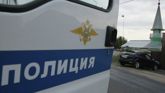 В Ингушетии задержали подростка, обокравшего мечеть после молитвы в ней Автомобиль полиции - РИА Новости, 1920, 09.07.2026