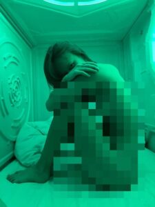 Звезду «Дома-2» и Волоколамского шоссе Анастасию Брагину отправили под домашний арест на 2 месяца за