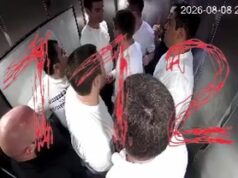 публикует момент падения лифта в Махачкале. публикует момент падения лифта в Махачкале.