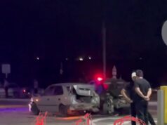 Грузовик влетел в несколько машин на заправке в Краснодарском крае. Один человек погиб, двое пострадали. Грузовик влетел в несколько машин на заправке в Краснодарском крае. Один человек погиб, двое пострад