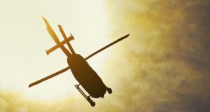 МЧС: пропавших в горах Киргизии альпинистов ищут с помощью вертолета Вертолет - РИА Новости, 1920, 13.08.2026