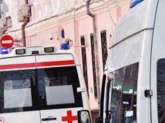 В ДТП на юге Москвы, предварительно, пострадали два человека Автомобили скорой помощи и полиции на улице Москвы - РИА Новости, 1920, 27.08.2026