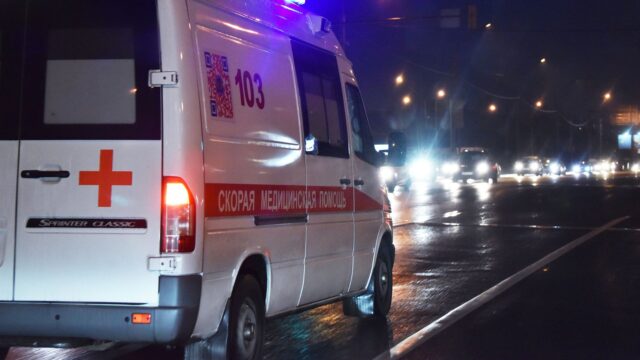 В Москве легковое авто столкнулось со машиной скорой помощи Автомобиль скорой медицинской помощи - РИА Новости, 1920, 02.08.2026