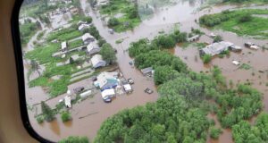 Число подтопленных паводком дачных участков в Хабаровске приблизилось к 130 Паводок в Хабаровском крае - РИА Новости, 1920, 10.08.2026