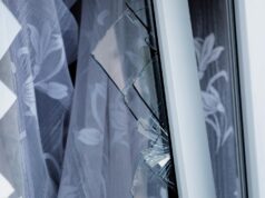 В Белгородской области трое взрослых и ребенок погибли при атаках ВСУ за сутки Последствия обстрела - РИА Новости, 1920, 03.08.2026