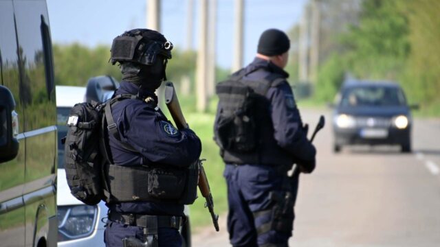 Полиция Сербии проводит рейд после стрельбы в муниципалитете Младеновиц - РИА Новости, 1920, 28.08.2026