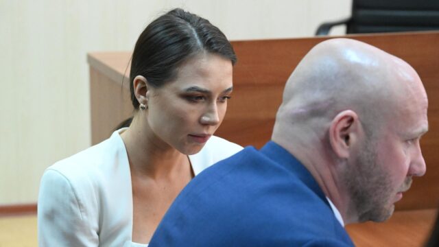 Блогер Лерчек может не платить штраф, пока приговор не вступил в силу Блогер Валерия Чекалина, известная как Лерчек (Lerchek) в Пресненском суде Москвы - РИА Новости, 1920, 28.08.2026