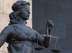 Суд взыскал с посольства Ирака 1,7 миллиона рублей по иску «Мосэнергосбыта» Статуя богини Фемиды - РИА Новости, 1920, 21.08.2026