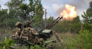Военнослужащие подразделения противовоздушной обороны - РИА Новости, 1920, 15.08.2026