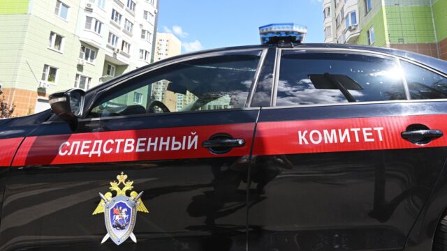 СК: житель Омской области приревновал бывшую девушку и по ошибке застрелил друга Автомобиль Следственного комитета России - РИА Новости, 1920, 03.08.2026
