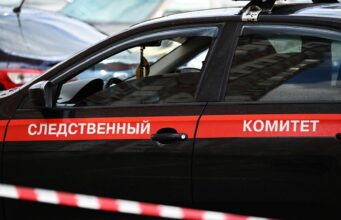 В Ингушетии спустя 7 месяцев задержали подозреваемого в покушении на 2 человек Автомобиль Следственного комитета России - РИА Новости, 1920, 11.08.2026
