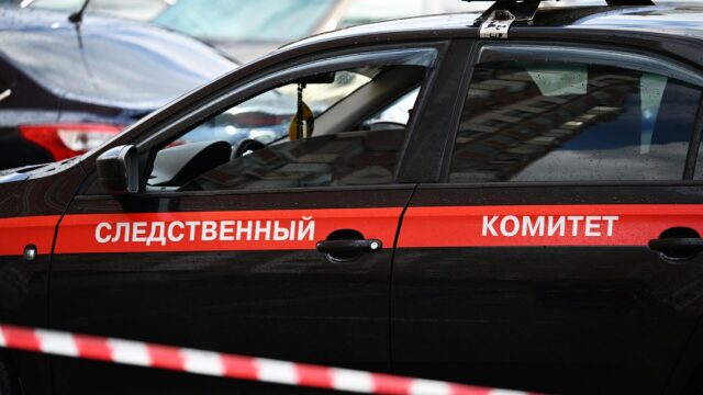 В Махачкале арестовали подозреваемого в убийстве из кровной мести за брата Автомобиль Следственного комитета России - РИА Новости, 1920, 16.08.2026