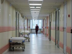 Темрезов: шестеро пострадавших при взрыве газа в доме в КЧР остаются в больницах Коридор больницы - РИА Новости, 1920, 03.08.2026