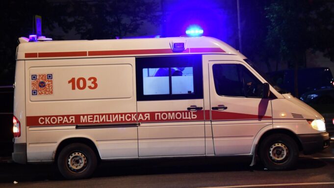 В Белгороде при разборе конструкций после атаки ВСУ нашли тело мужчины Автомобиль скорой медицинской помощи - РИА Новости, 1920, 09.08.2026