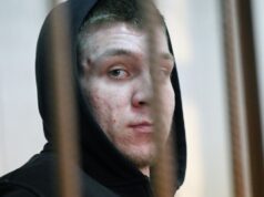 Суд отложил рассмотрение иска Долиной к мошенникам на 8 сентября Фигурант уголовного дела о мошенничестве с квартирой певицы Ларисы Долиной Андрей Основ на заседании Таганского суда Москвы - РИА Новости, 1920, 21.08.2026