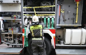 Воробьев: в Домодедово произошло возгорание склада с медикаментами Сотрудник МЧС России - РИА Новости, 1920, 16.08.2026
