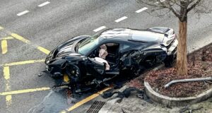 Рэпер Navai попал в аварию на Ferrari у Парка культуры в Москве - РИА Новости, 1920, 17.08.2026