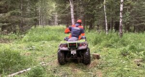 Группировка краевых спасателей задействована в дополнительных мероприятиях по поиску семьи Усольцевых, пропавшей в Манско-Уярском округе - РИА Новости, 1920, 13.08.2026