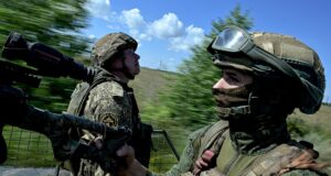 Боевое дежурство мобильной огневой группы - РИА Новости, 1920, 15.08.2026