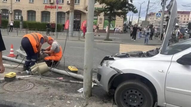 МВД: одна из пострадавших в ДТП в Омске остается в реанимации ДТП в Омске, в котором пострадали семь пешеходов - РИА Новости, 1920, 12.08.2026