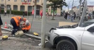 Умерла одна из пострадавших при наезде машины на группу пешеходов в Омске ДТП в Омске, в котором пострадали семь пешеходов - РИА Новости, 1920, 10.08.2026