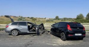 В ДТП под Волгоградом пострадали шесть человек, включая двух детей Последствия ДТП в Волгоградской области - РИА Новости, 1920, 08.08.2026