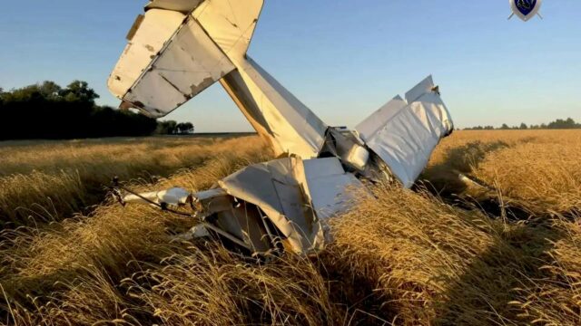 Самолет АН-2, упавший в Самарской области во время орошения полей - РИА Новости, 1920, 12.08.2026