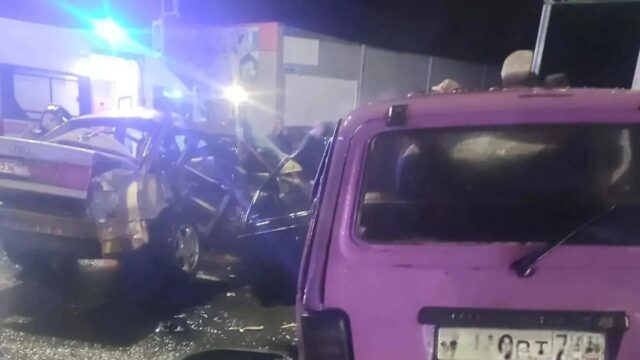 Два человека погибли, четверо пострадали в ДТП в Ленинградской области На месте столкновения двух автомобилей и мотоцикла под Светогорском Ленинградской области - РИА Новости, 1920, 19.08.2026