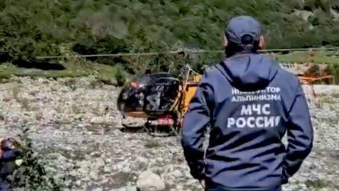 Гулиев: турист из Петербурга погиб в горах КБР из-за попадания камня в палатку Эвакуация группы в Черекском районе в КБР - РИА Новости, 1920, 19.08.2026