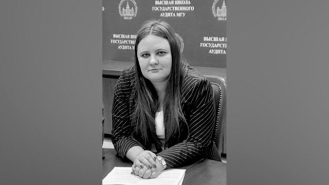 Сыну доцента МГУ Каменевой предъявили обвинение в ее убийстве группой лиц Анна Каменева - РИА Новости, 1920, 27.08.2026