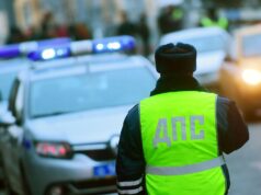 На востоке Москвы колесо оторвалось от машины и попало в пешехода Сотрудник ДПС - РИА Новости, 1920, 01.09.2026