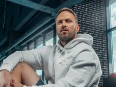 Блогер Алексей Столяров попал в аварию на Рублевском шоссе в Москве Алексей Столяров - РИА Новости, 1920, 07.09.2026