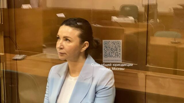Суд взыскал 2,7 миллиона рублей с владельца яхт "Точка Немо" Алексея Блиновского Елена Блиновская в суде - РИА Новости, 1920, 07.09.2026