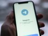 Логотип мессенджера Telegram на экране смартфона - РИА Новости, 1920, 02.09.2026