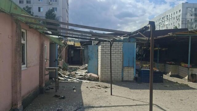 СК возбудил дело о теракте после атаки ВСУ на рынок в Энергодаре Последствия удара ВСУ по Энергодару. 6 сентября 2026 - РИА Новости, 1920, 06.09.2026